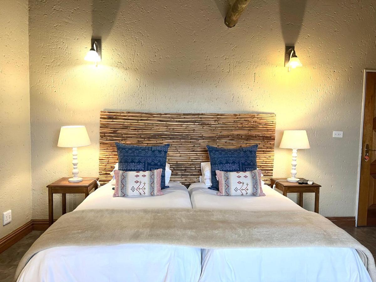 Safari Club Guest Lodge Or Tambo International Airport Kempton Park Eksteriør billede